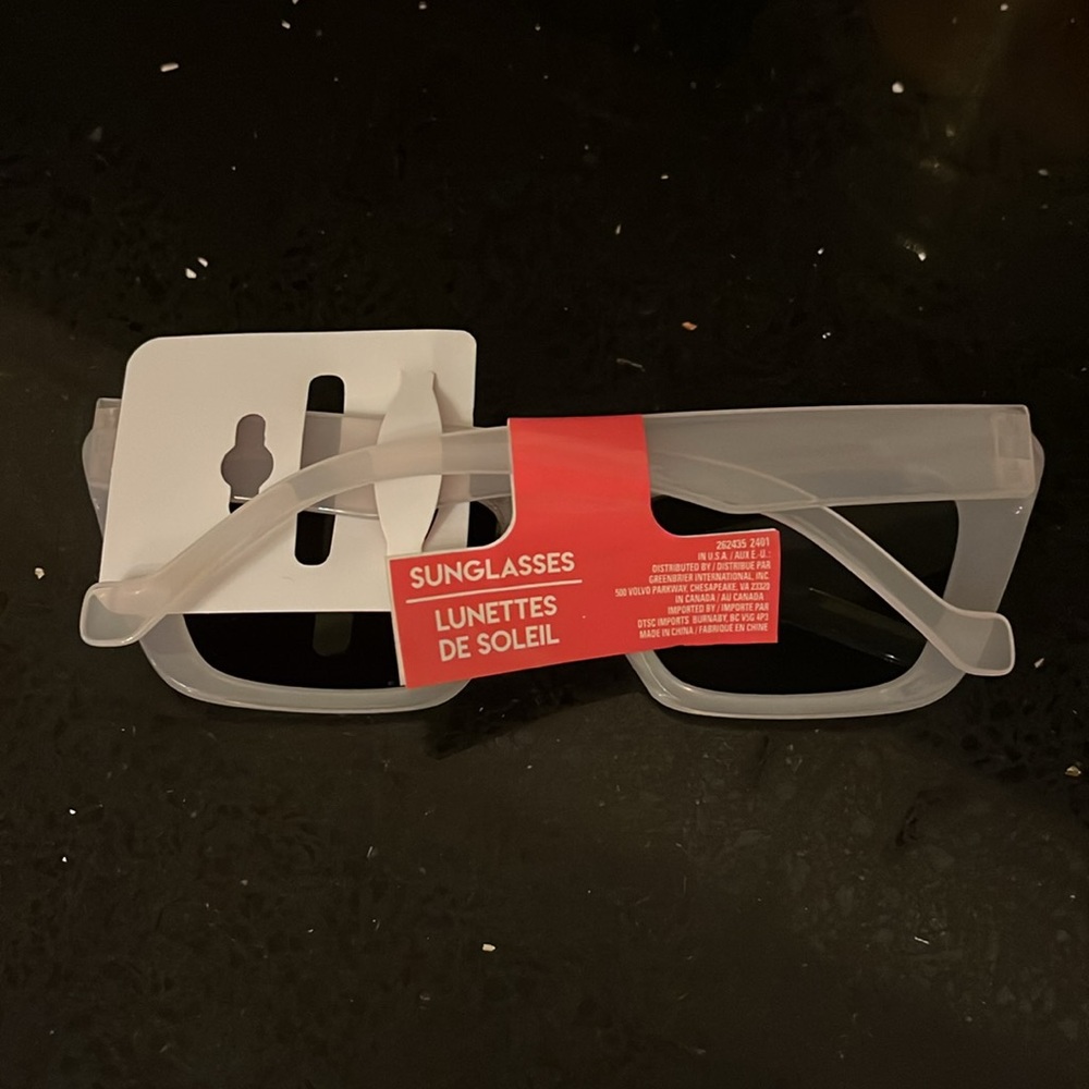 Modern retro thick frame sunglasses NEW‎ - Picture 2 of 3